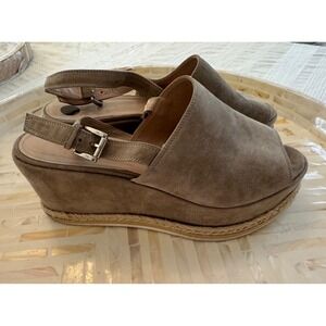 The Shoe Box Wedge Heel Taupe Suede Platform Open‎ Toe Ankle Strap Shoes Size 10